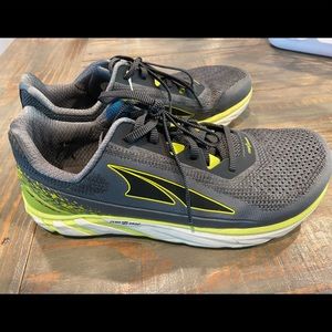 ALTRA TORIN 4 running shoes